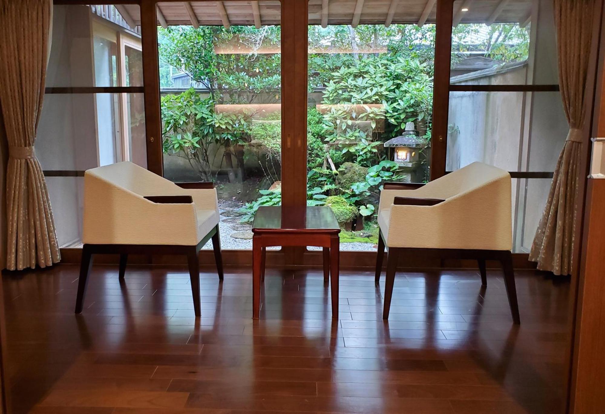Отель Ryotei Tanokura Юфу Экстерьер фото